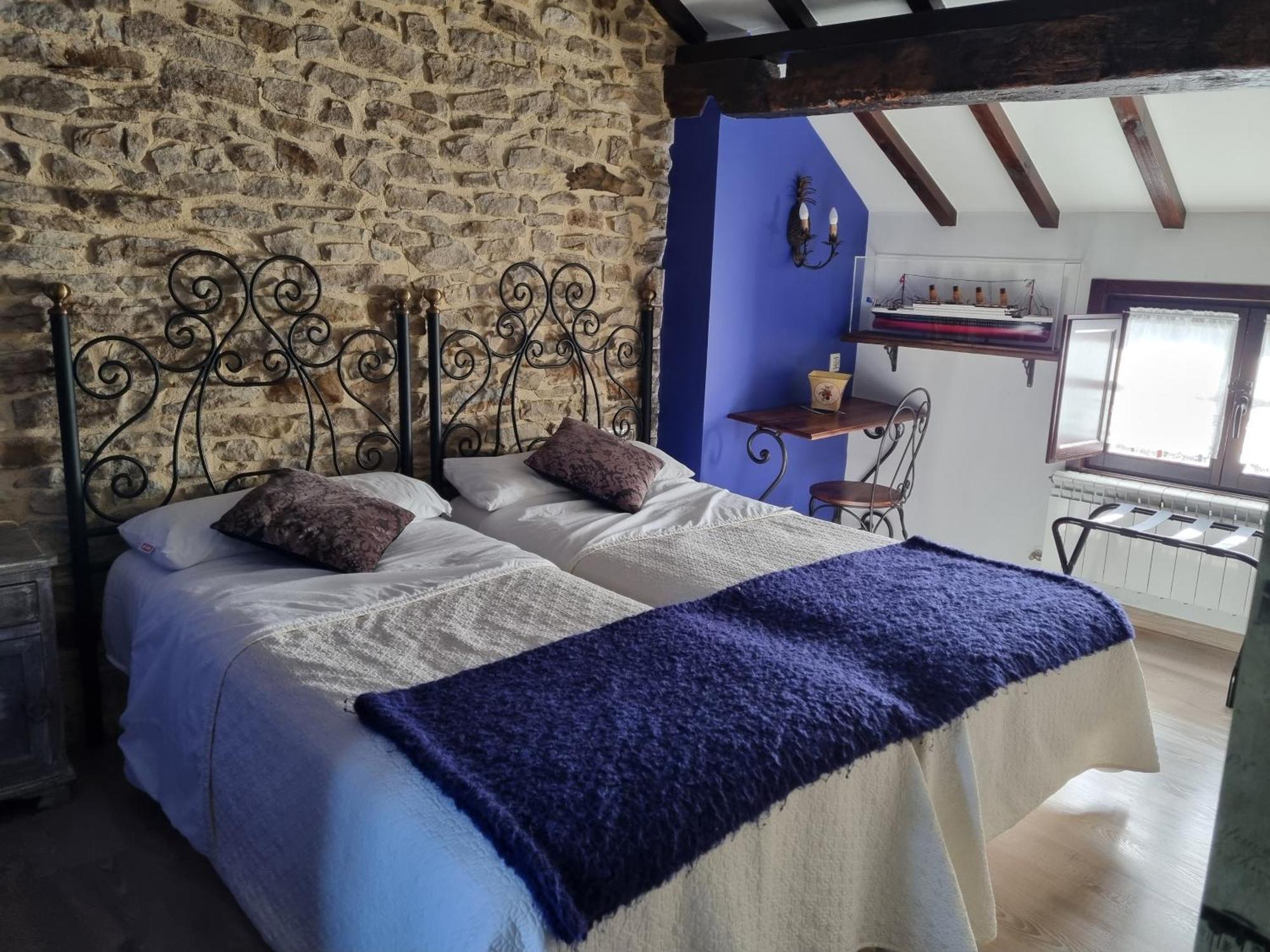 Hotel Rural La Casa Encanto Espinosa de los Monteros Buitenkant foto