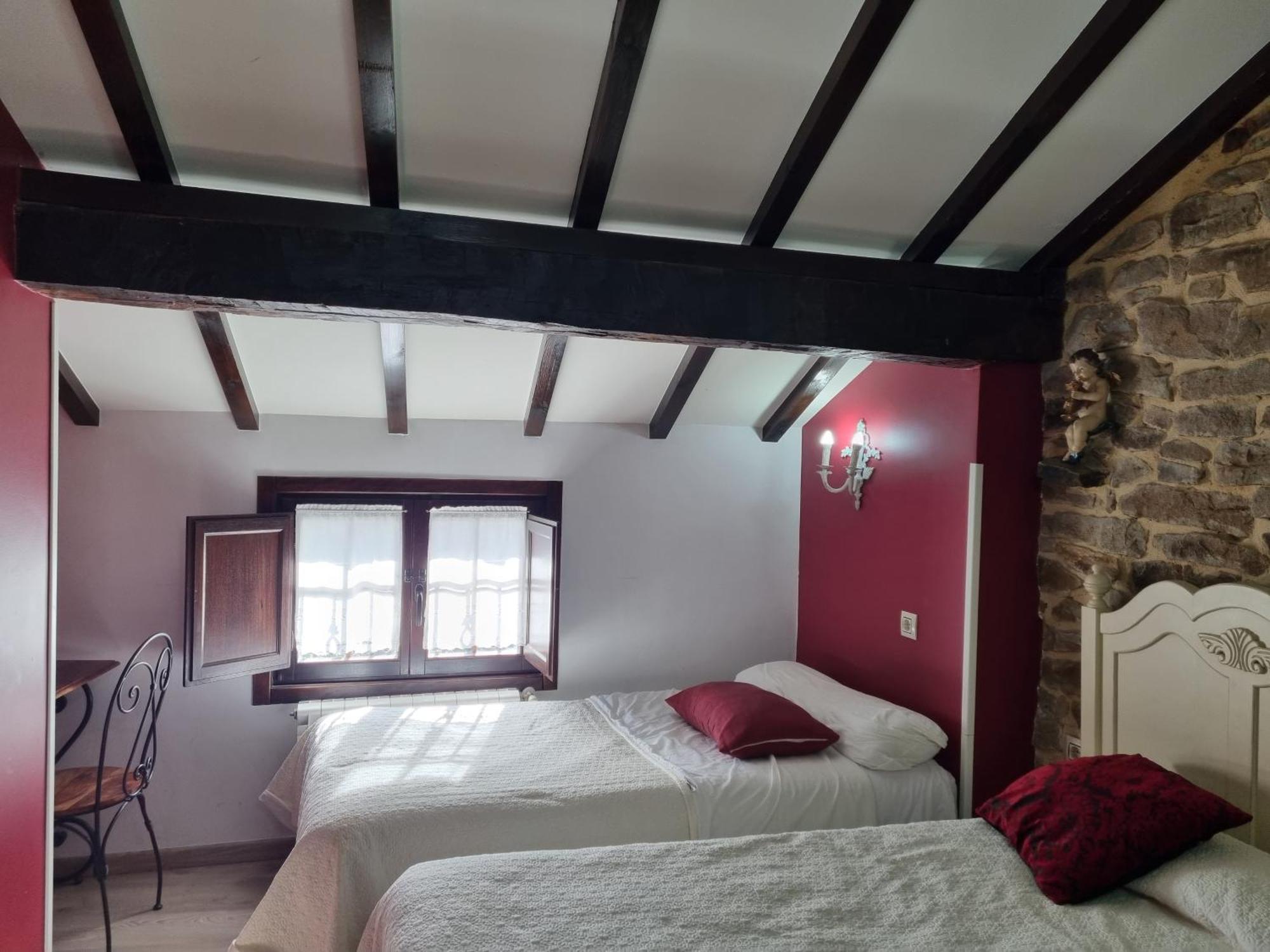 Hotel Rural La Casa Encanto Espinosa de los Monteros Buitenkant foto
